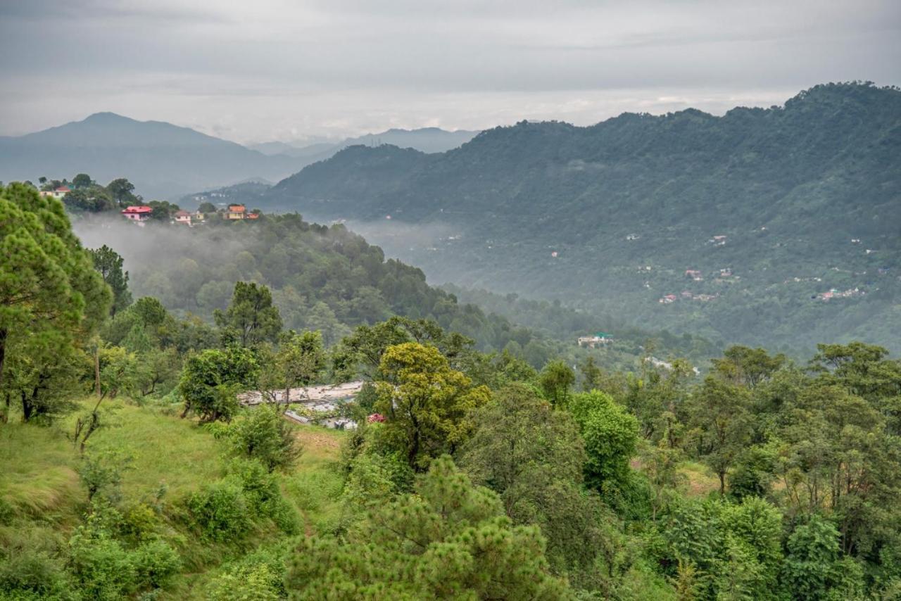 Apartamento Kanda Road 4 Kasauli Exterior foto